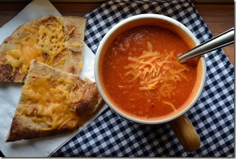 Spicy Tomato Cauliflower Soup