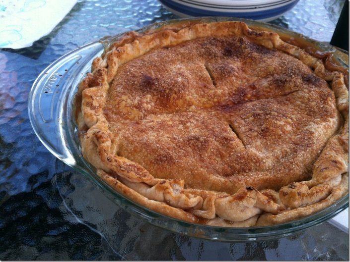 Salted Caramel Apple Pie | My Bizzy Kitchen