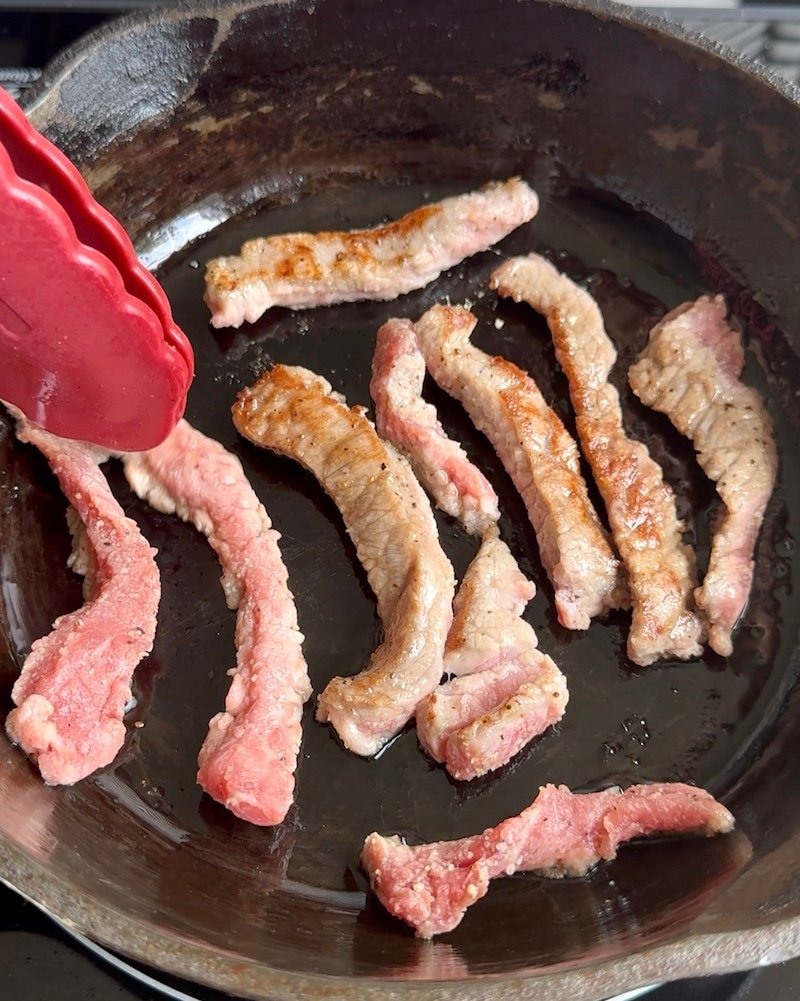 searing beef for 1-2 minutes for Mongolian beef. Made with sirloin steak which is zero weight watchers points