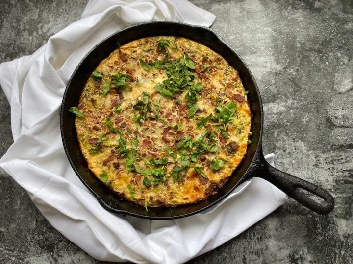 Easy Broccoli Cheese Quiche (5 Ingredients) - Kristine's Kitchen