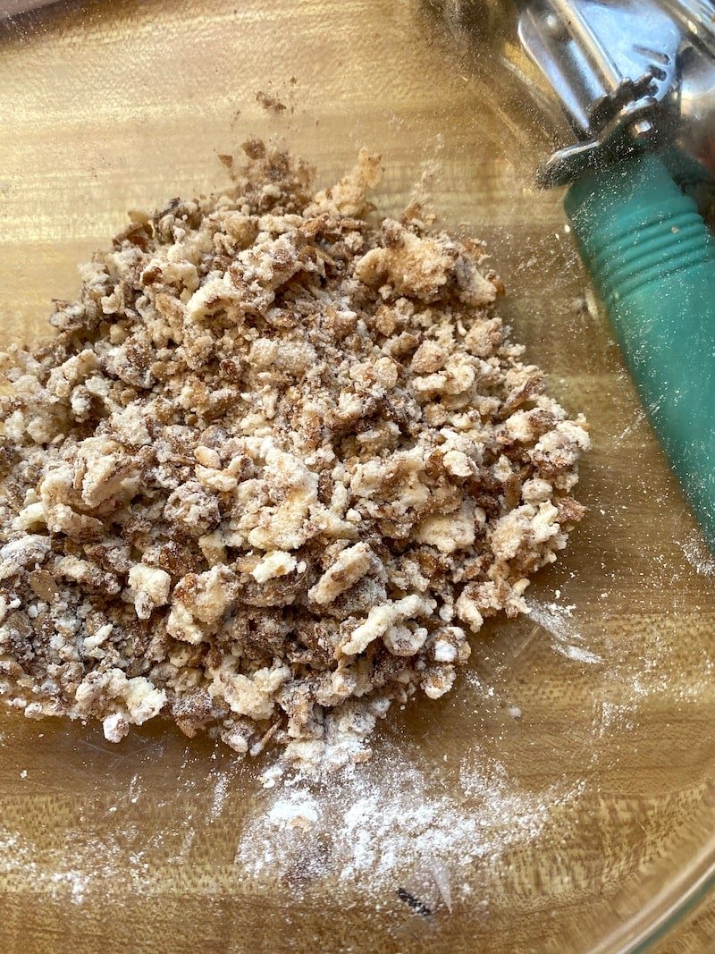 crumb topping for muffins made from granola, butter and flour