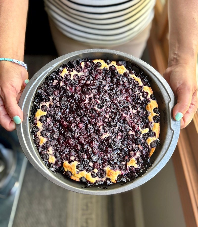 blueberry cobbler