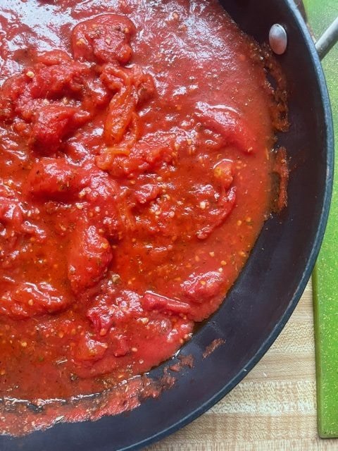 this is a photo of simple marinara sauce