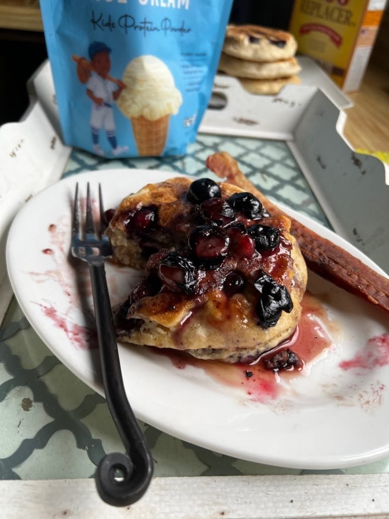 This is a plate of vegan pancakes