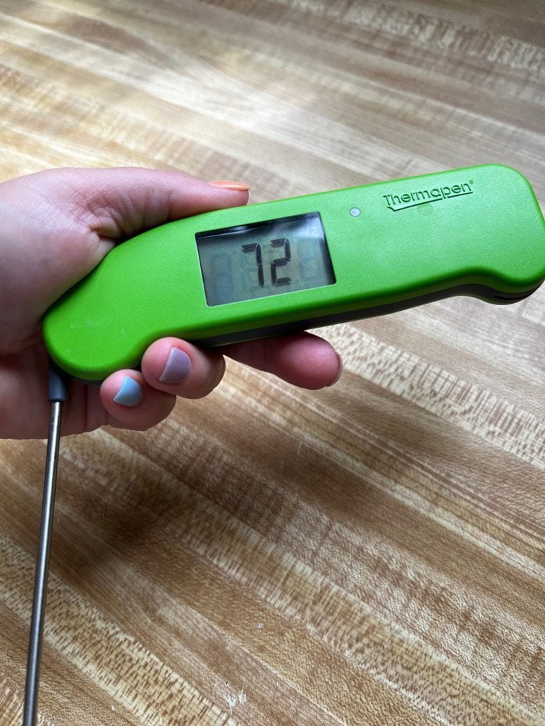 This is a thermapen one instant read thermometer