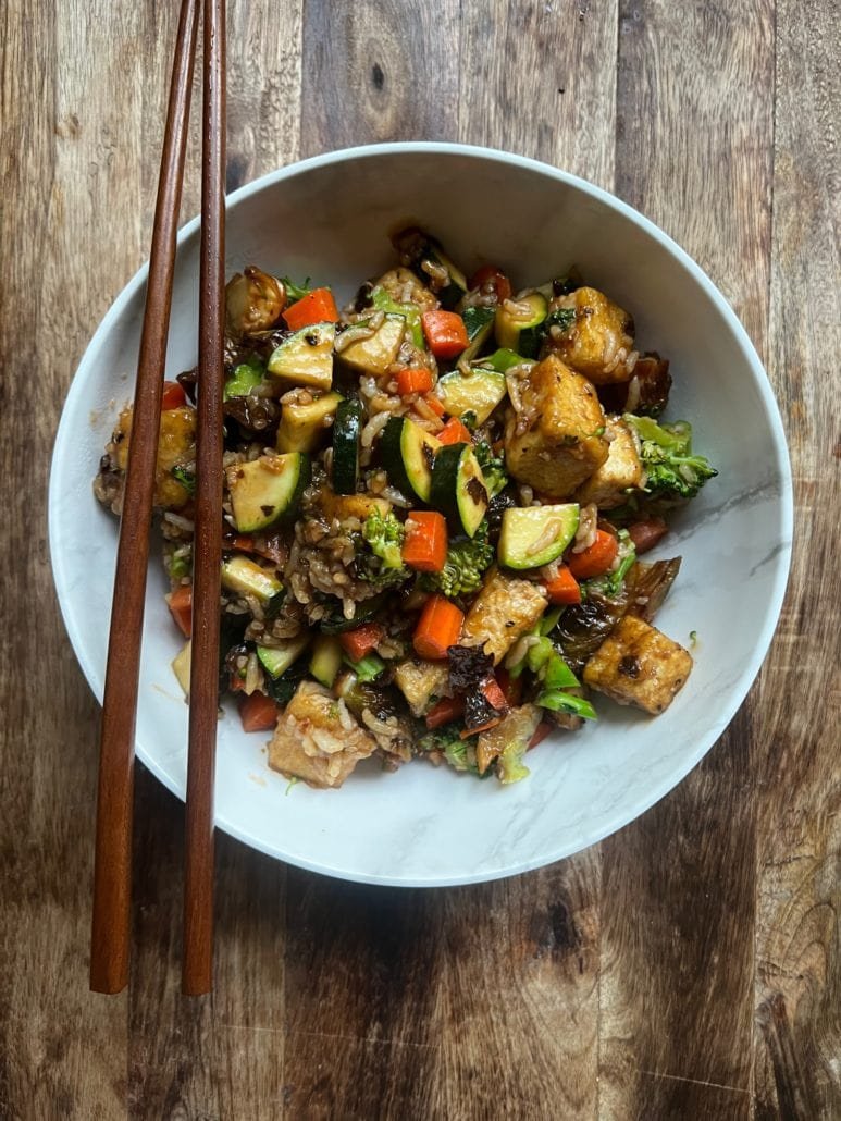 this is a bowl of tofu stirfry