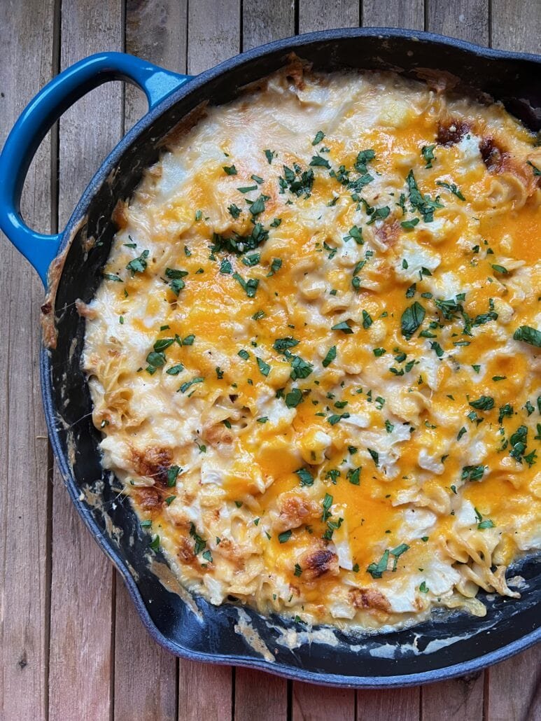 this is a skillet of low carb mac and cheese