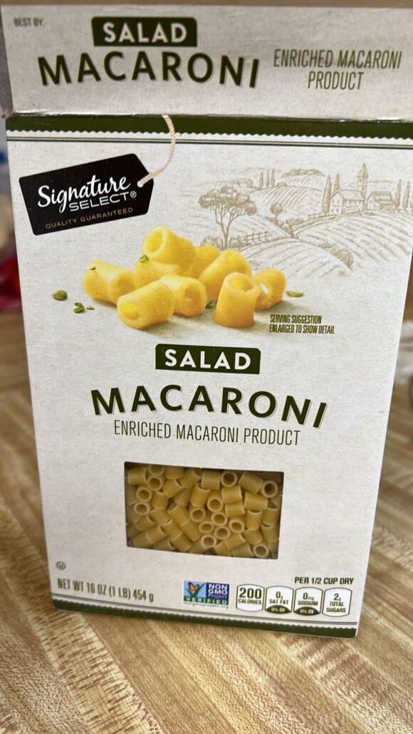 this is a box of salad macaroni to make pasta fagioli soup