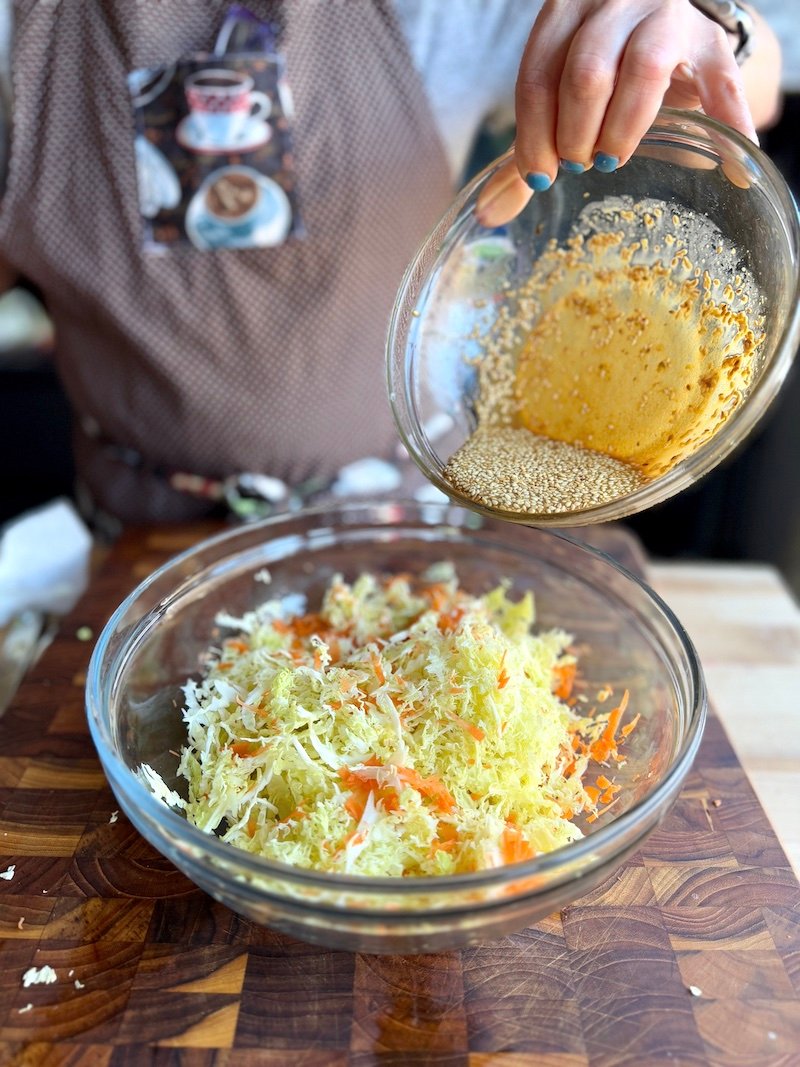 sesame slaw with sesame vinagrette