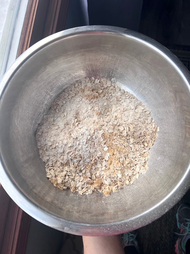 these are the dry ingredients needed for granola cookies