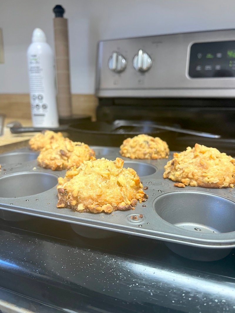 the dome of banana walnut muffins