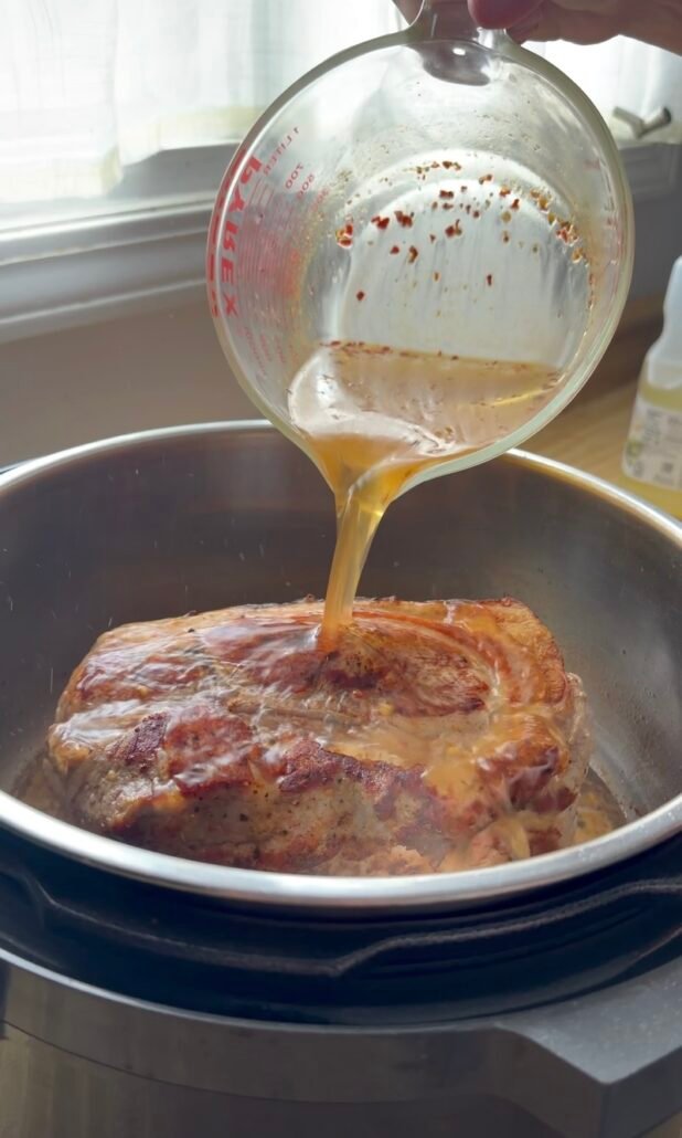 adding cooking liquid to instant pot pork bbq